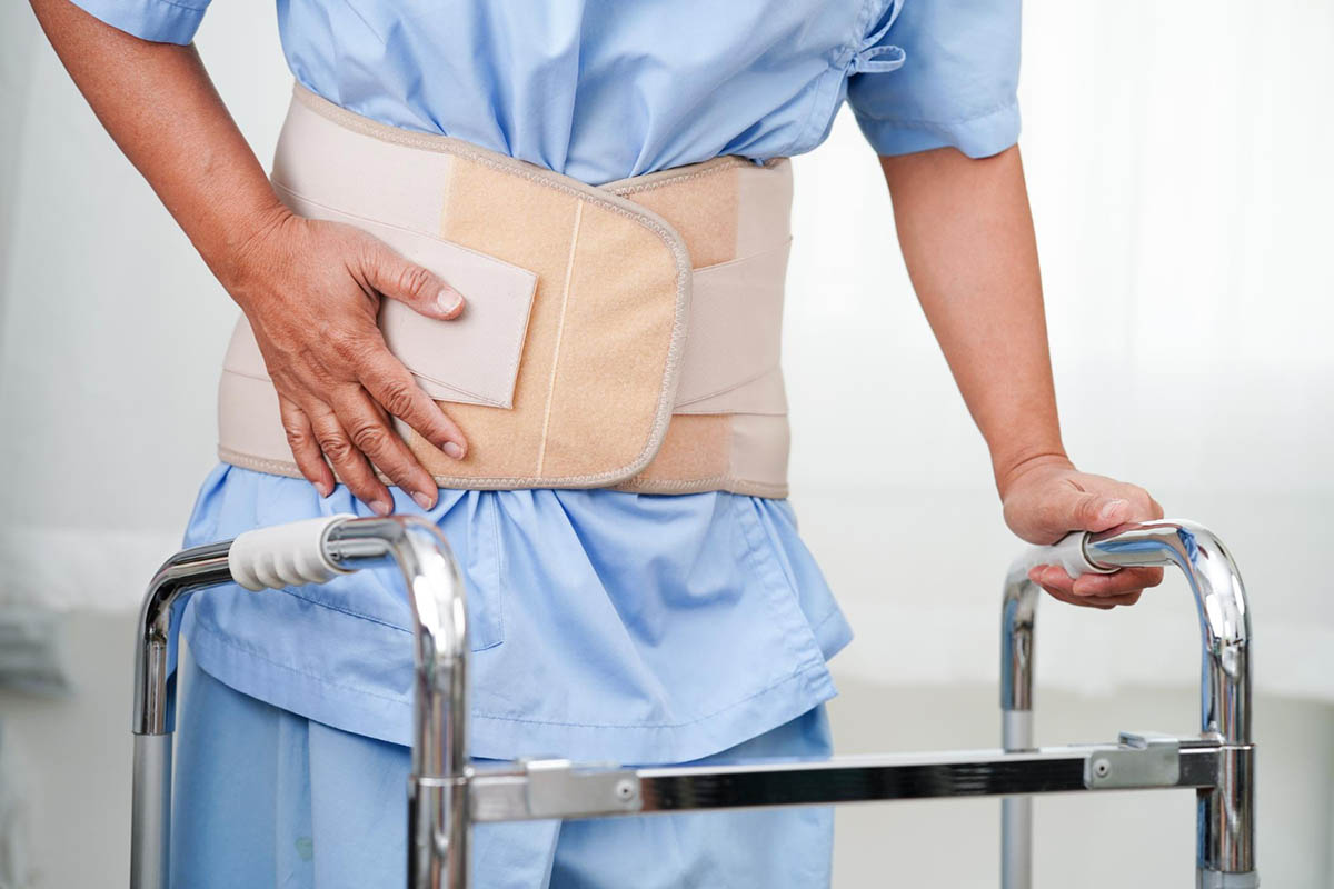 How to Choose the Right Hip Replacement Approach for You